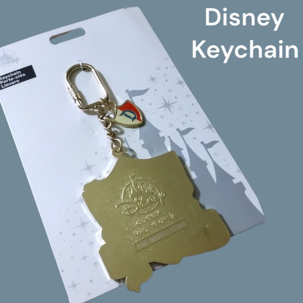 🎯🎯 SALE 🎯🎯 Nwt Disney Carousel Keychain - Picture 3 of 4